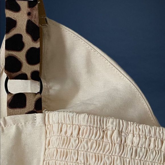 Moon River : Cream Bow Crop Cami with Leopard Print Straps - Picture 8 of 14